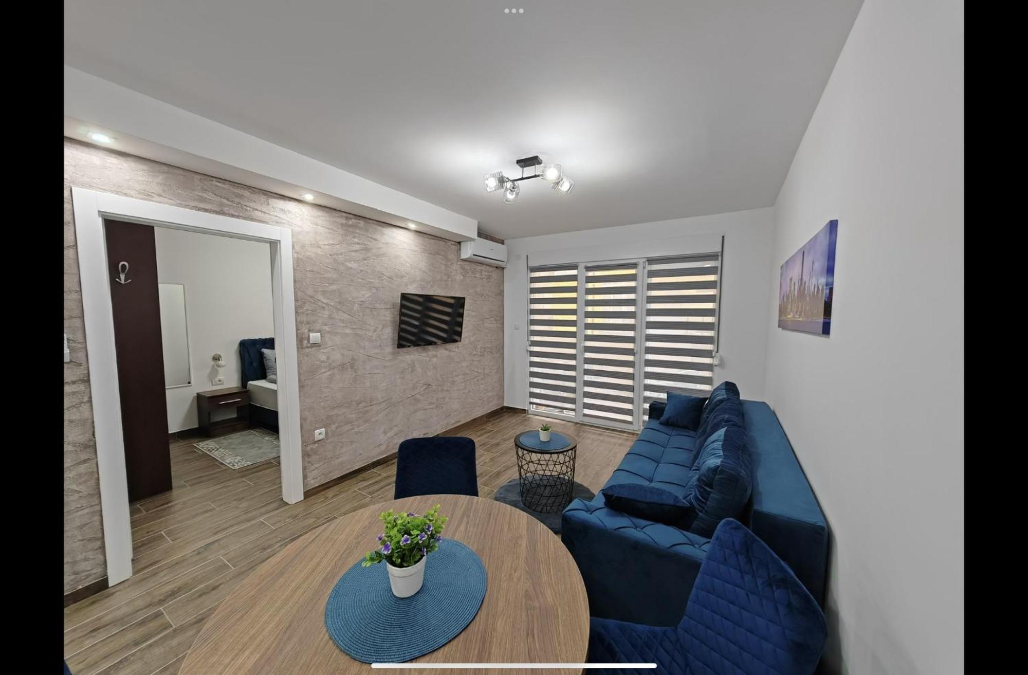 Appartamento Imperial Veliko Gradište Esterno foto